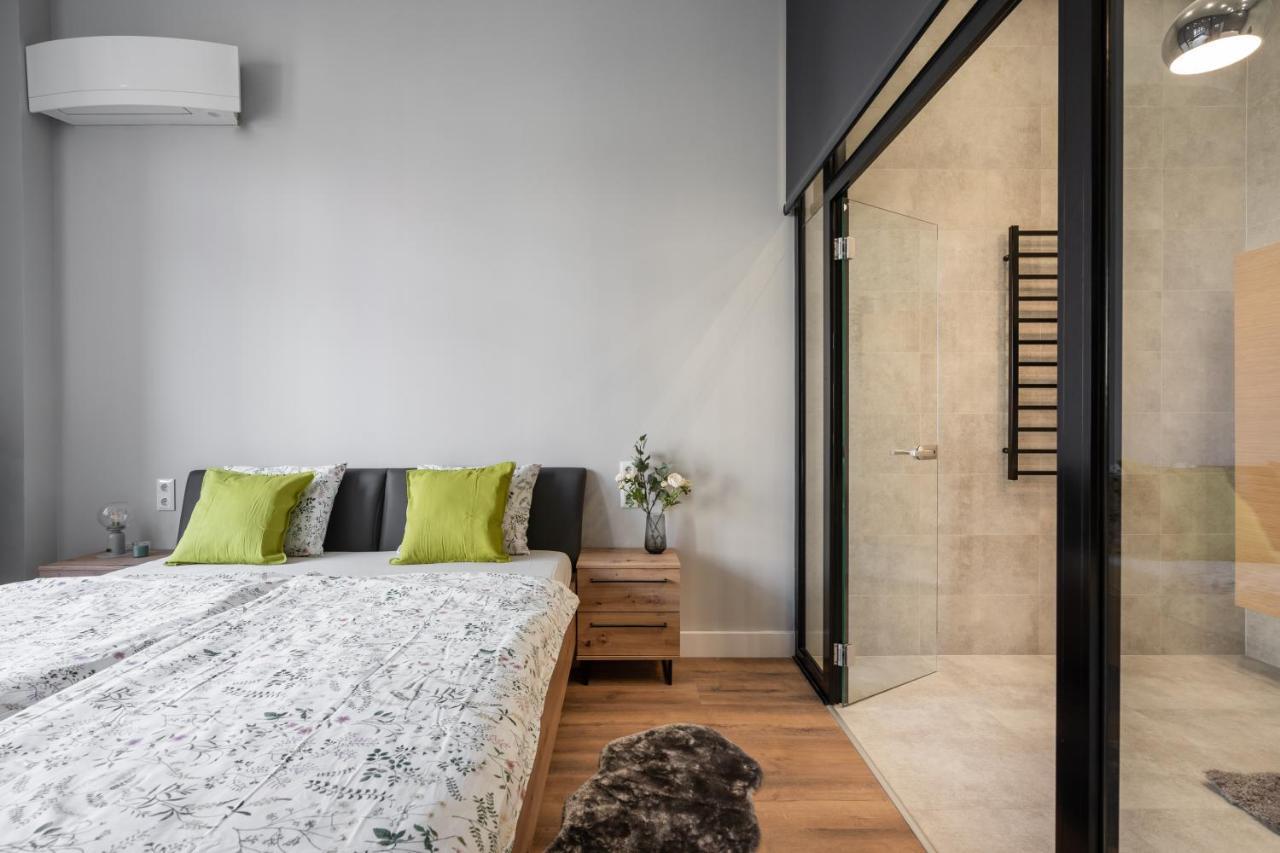 Ferienwohnung Buenos Boutique - A/C, 2 Bathrms, Amazing View Budapest Exterior foto