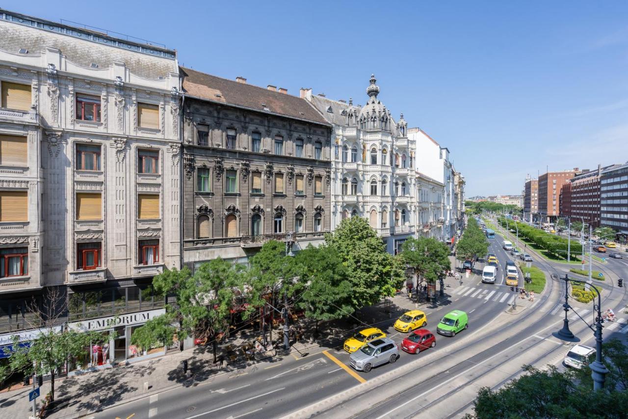 Ferienwohnung Buenos Boutique - A/C, 2 Bathrms, Amazing View Budapest Exterior foto