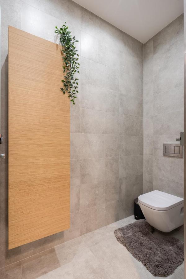 Ferienwohnung Buenos Boutique - A/C, 2 Bathrms, Amazing View Budapest Exterior foto