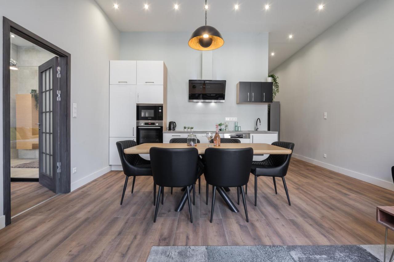 Ferienwohnung Buenos Boutique - A/C, 2 Bathrms, Amazing View Budapest Exterior foto