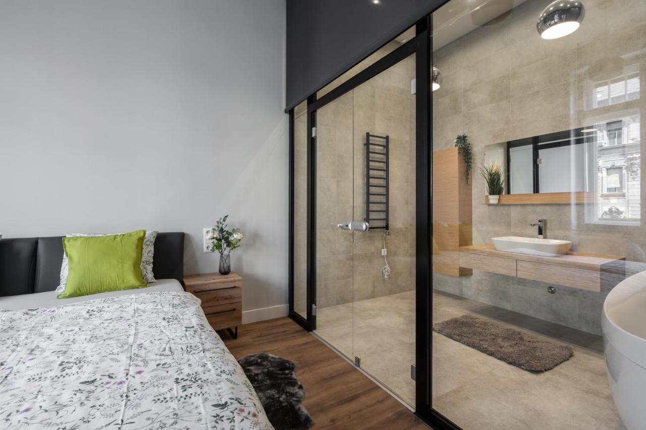 Ferienwohnung Buenos Boutique - A/C, 2 Bathrms, Amazing View Budapest Exterior foto